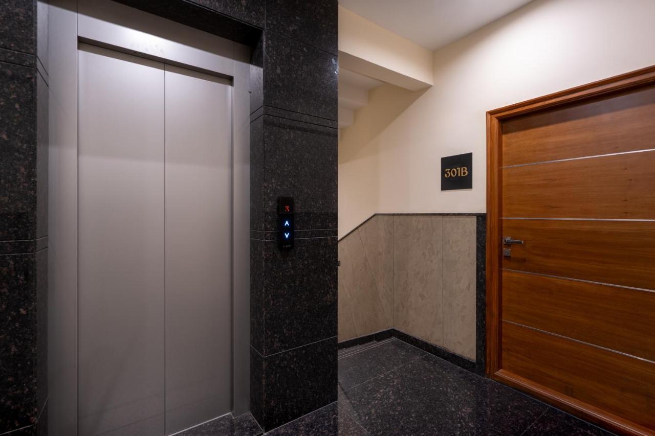 The Silver Chimes Suites Bangalore Exterior foto